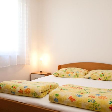 Apartments Glibo Near The Sea And Town Center! Krk Town Kültér fotó