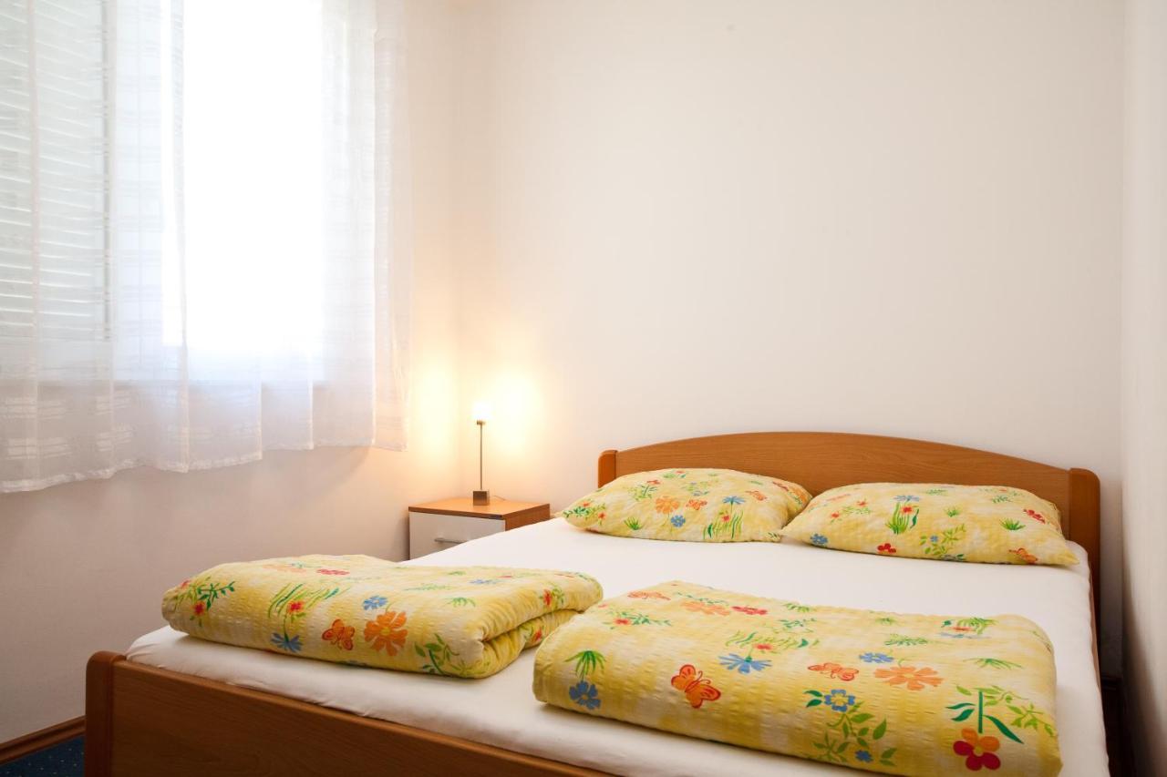 Apartments Glibo Near The Sea And Town Center! Krk Town Kültér fotó