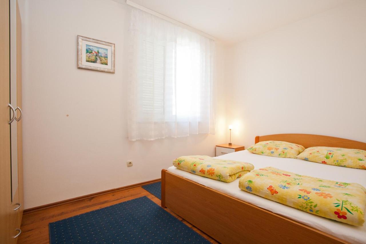 Apartments Glibo Near The Sea And Town Center! Krk Town Kültér fotó